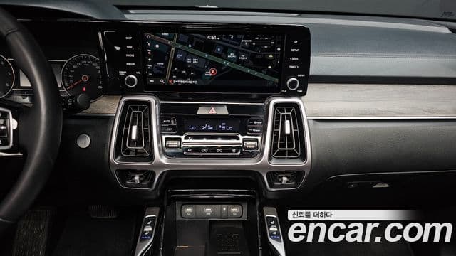 Kia Sorento 2021 — фото 14 из 20