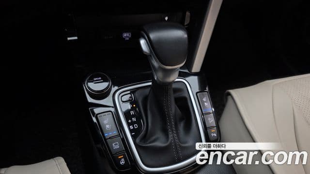 Kia Seltos 2020 — фото 9 из 20