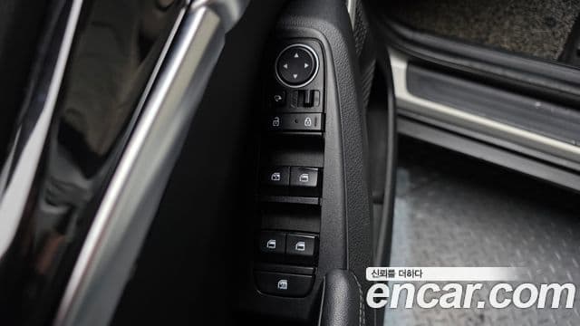 Kia Seltos 2020 — фото 14 из 20