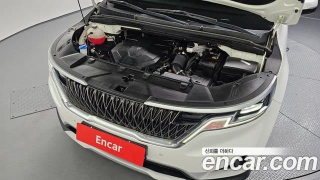 Kia Carnival 2020 — фото 6 из 20