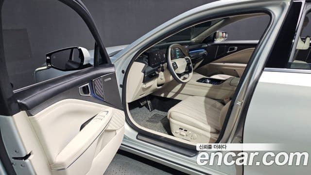 Kia K8 2025 — фото 10 из 20
