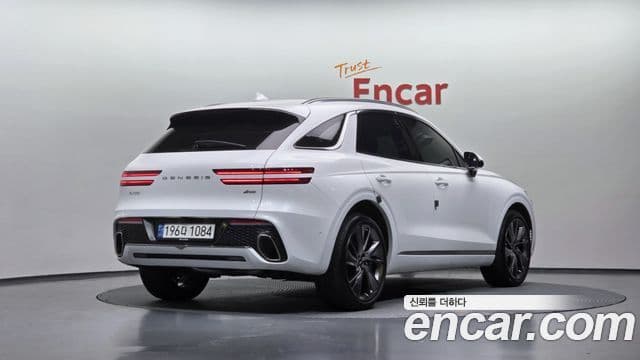 Genesis GV70 2023 — фото 2 из 20