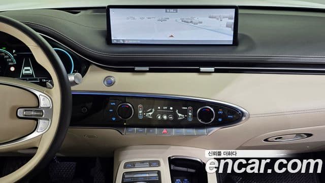 Genesis GV70 2023 — фото 14 из 20