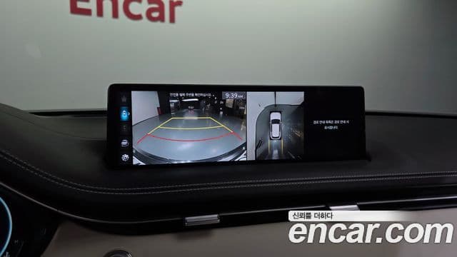 Genesis GV70 2023 — фото 15 из 20