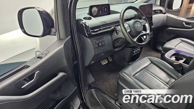 Hyundai Staria 2022 — Şəkil 10/20