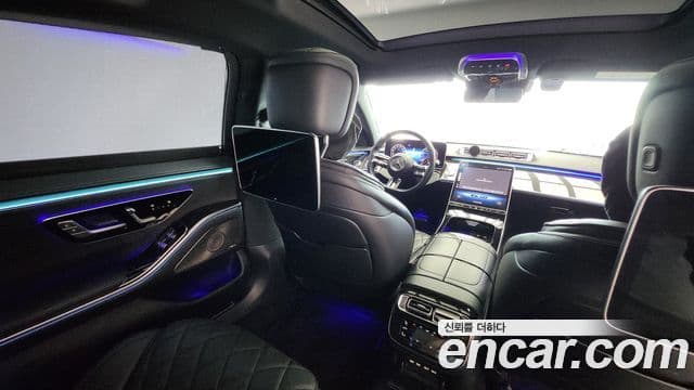 Mercedes-Benz S-Class 2021 — ფოტო 17/20