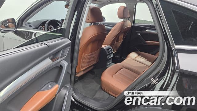Audi Q5 2023 — фото 11 из 20