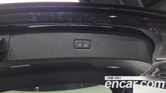 Audi Q5 2023 — ფოტო 18/20