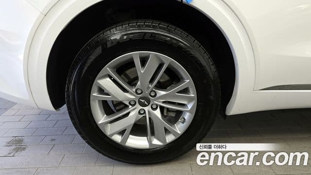 Genesis GV70 2023 — Şəkil 5/20