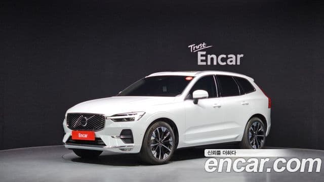Volvo XC60 2026 — Şəkil 1/20