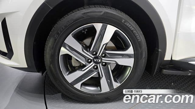Kia Sorento 2021 — фото 5 из 20