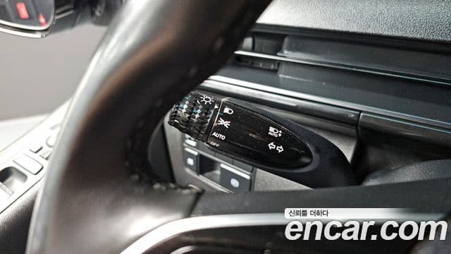Hyundai Staria 2022 — фото 17 из 20