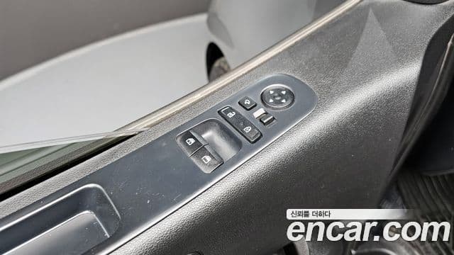 Hyundai Staria 2022 — Şəkil 19/20