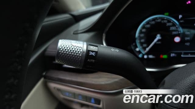 Genesis Electrified G80 2021 — ფოტო 15/20