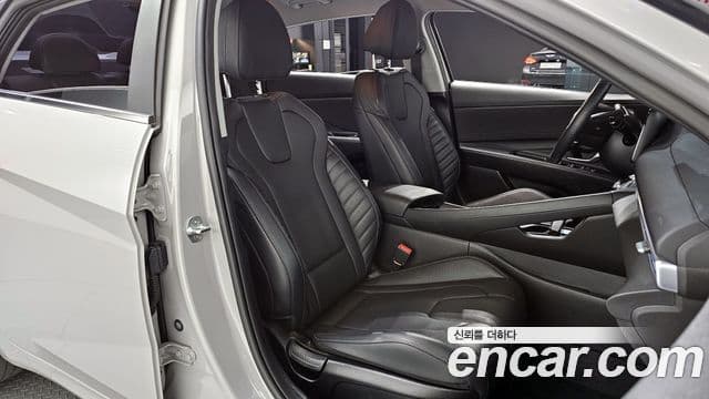 Hyundai Avante 2021 — Фото 11/20