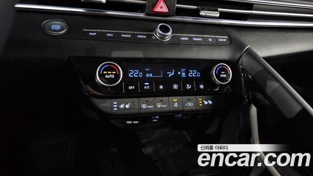 Hyundai Avante 2021 — Фото 18/20