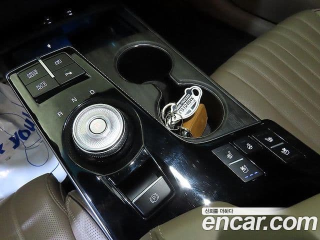 Kia K8 2021 — Şəkil 12/20
