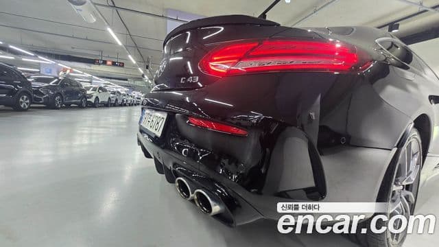 Mercedes-Benz C-Class 2022 — ფოტო 3/20