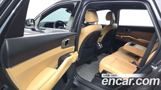 Kia Sorento 2021 — Şəkil 12/20