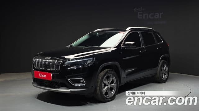 Jeep Cherokee 2021 — Фото 1/20