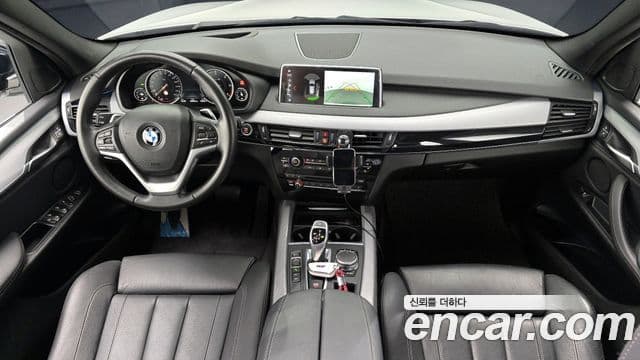 BMW X5 2018 — ფოტო 9/20
