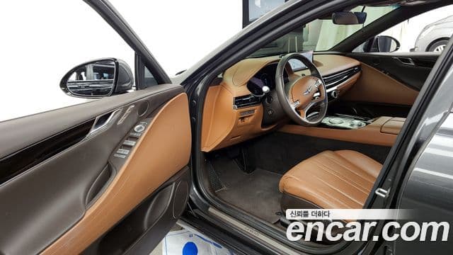 Genesis Electrified G80 2021 — фото 10 из 20