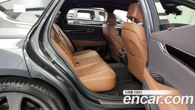 Genesis Electrified G80 2021 — фото 12 из 20