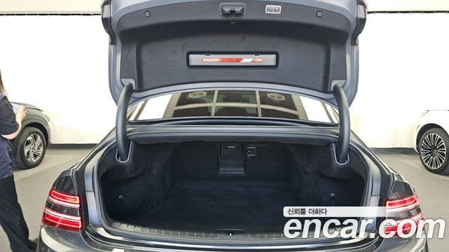 Genesis Electrified G80 2021 — фото 20 из 20