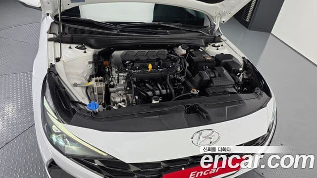 Hyundai Avante 2022 — ფოტო 6/20