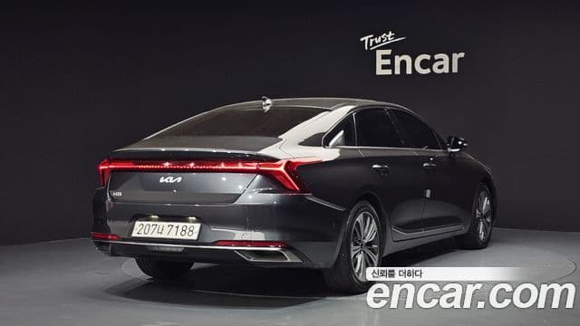 Kia K8 2021 — Şəkil 1/20