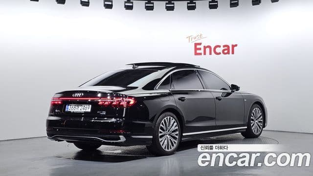 Audi A8 2023 — Photo 13/20