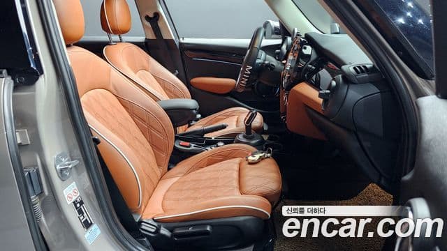 Mini Cooper S 2022 — фото 11 из 20