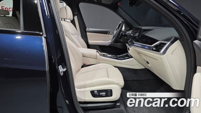 BMW X5 2025 — Photo 13/20
