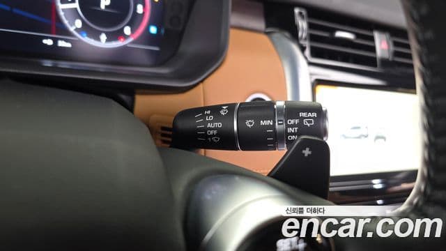 Land Rover Discovery 5 2019 — Photo 35/35