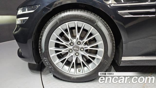 Genesis Electrified G80 2020 — ფოტო 5/20