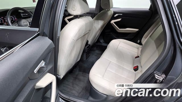 Audi A3 2023 — Şəkil 12/20