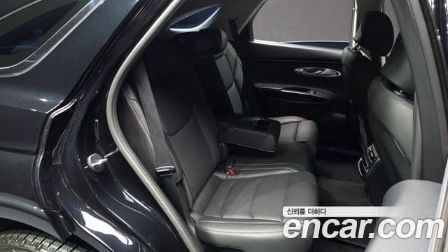 Genesis GV70 2021 — ფოტო 11/20