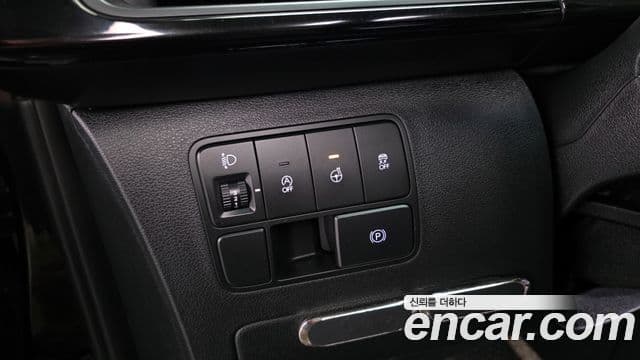 Hyundai Staria 2023 — Фото 20/20