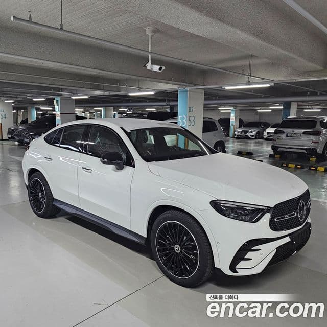 Mercedes-Benz GLC-Class 2026 — ფოტო 8/15