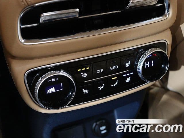 Genesis GV80 2023 — Şəkil 14/20
