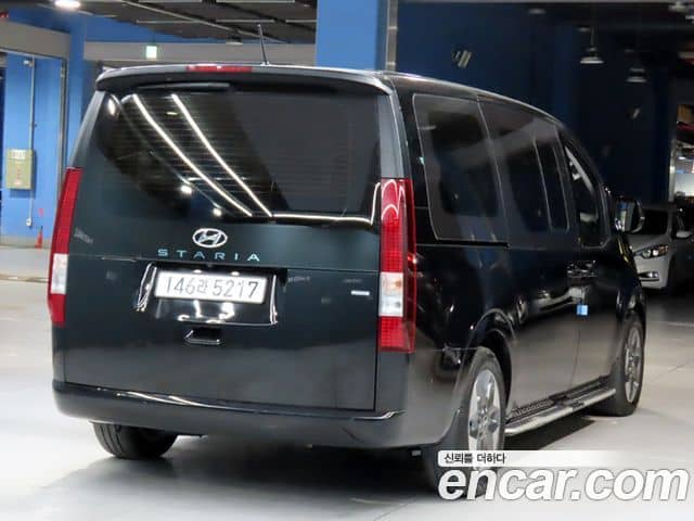 Hyundai Staria, 2023