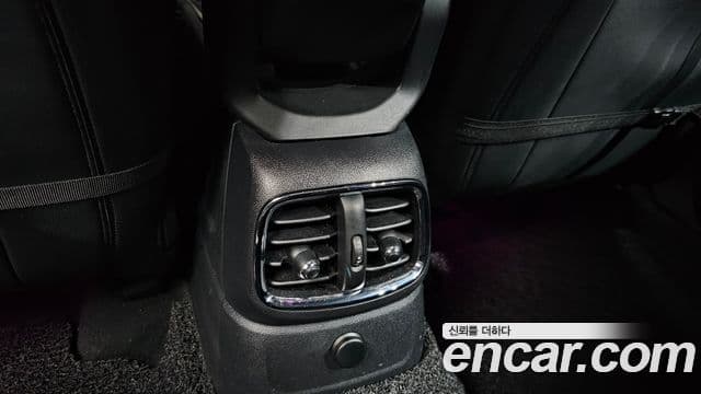 Mini Cooper Countryman 2018 — Şəkil 8/35