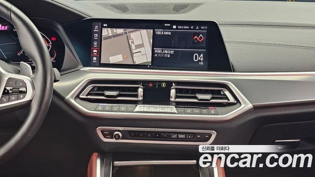 BMW X6 2021 — фото 14 из 20