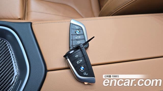 BMW Z4 2020 — фото 14 из 20