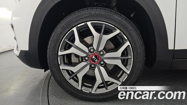 Kia Seltos 2021 — Şəkil 5/20
