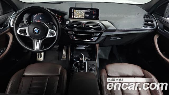 BMW X4 2020 — Photo 12/36