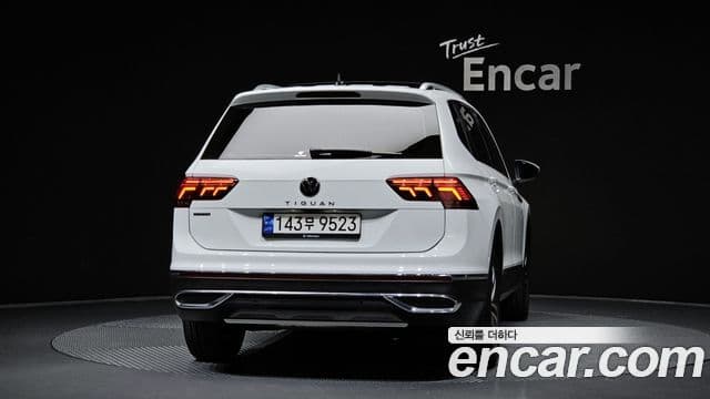 Volkswagen Tiguan Allspace 2022 — ფოტო 3/20