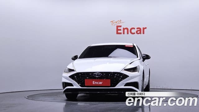 Hyundai Sonata 2020 — ფოტო 3/20
