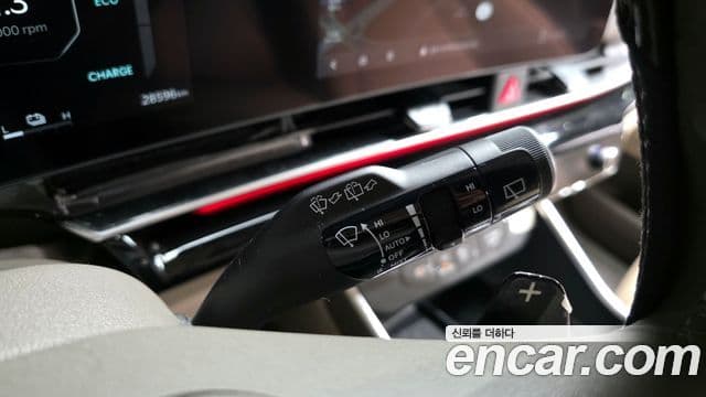 Kia Carnival 2025 — ფოტო 18/20