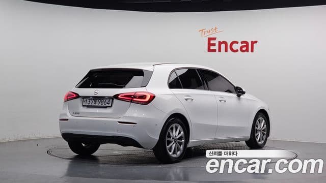Mercedes-Benz A-Class 2019 — Şəkil 4/20